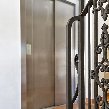 Saragozza Boutique Apartment Болонья Экстерьер фото